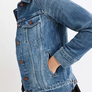 Madewell denim jacket size M